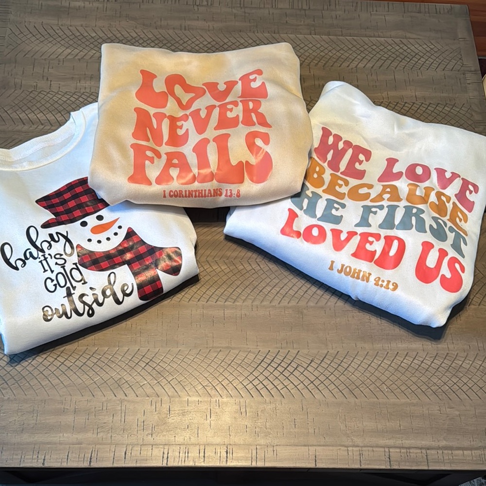 SHEIN White and Cream Graphic Sweatshirts